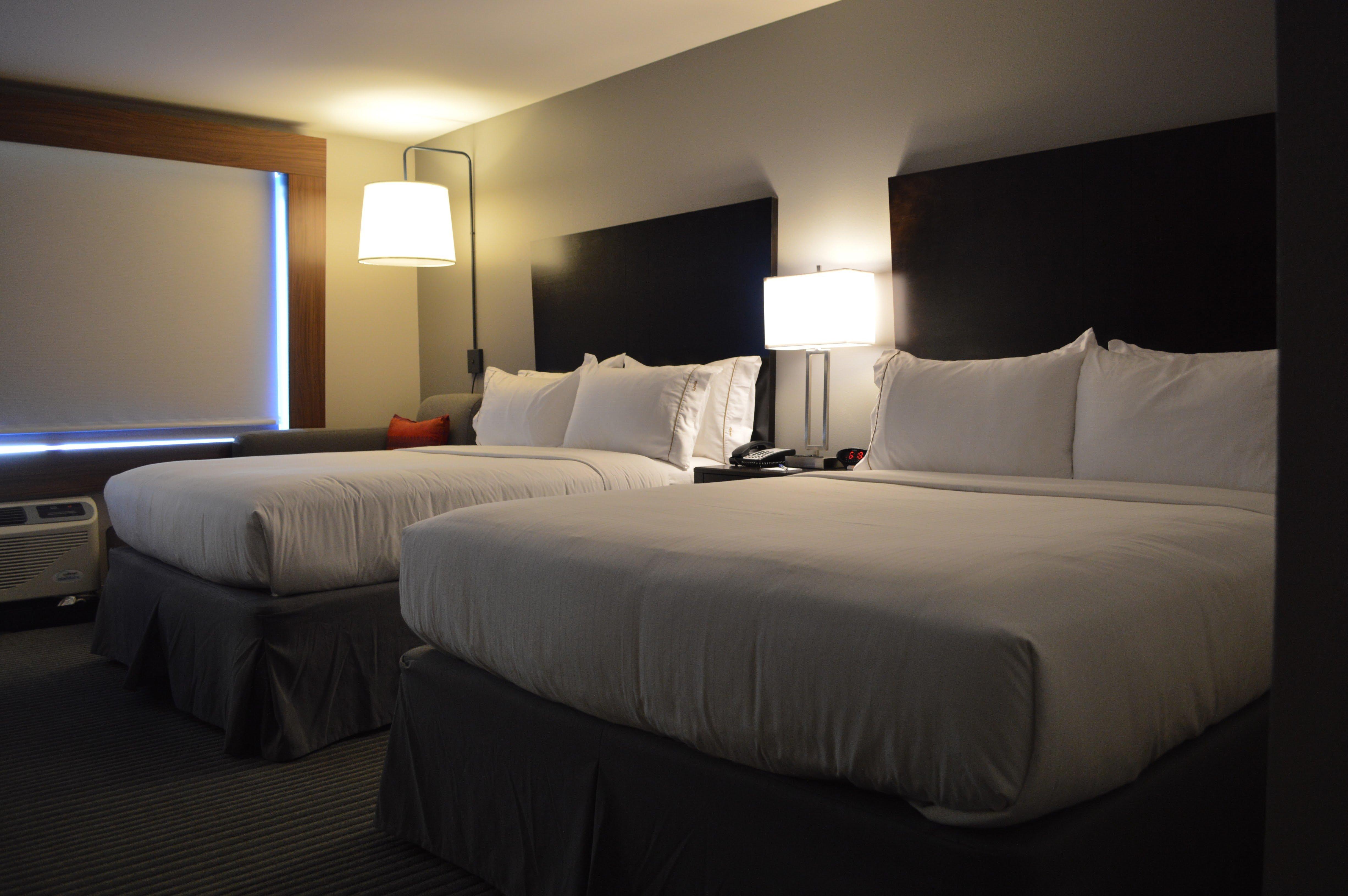 Holiday Inn Express & Suites Tulsa Ne, Claremore, An Ihg Hotel Exterior photo